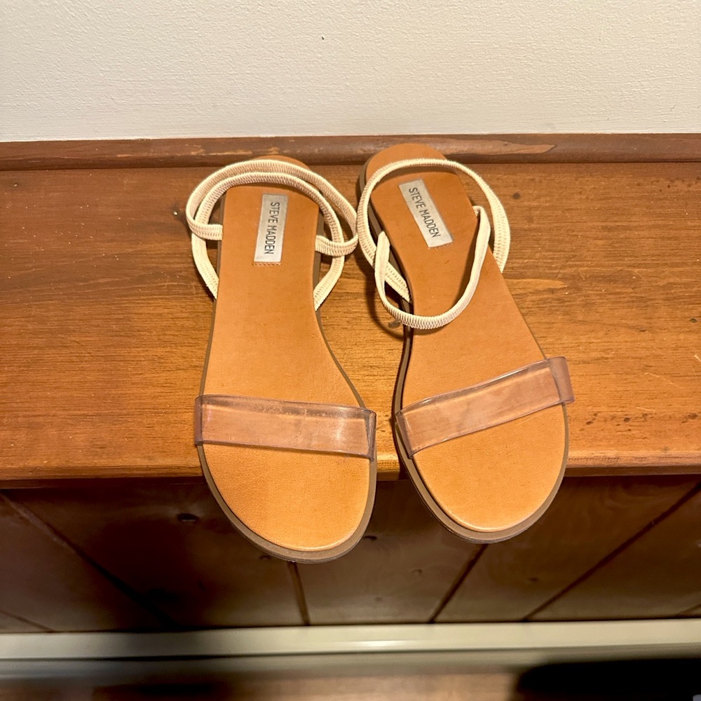 Steve Madden ARIAA CLEAR sandal